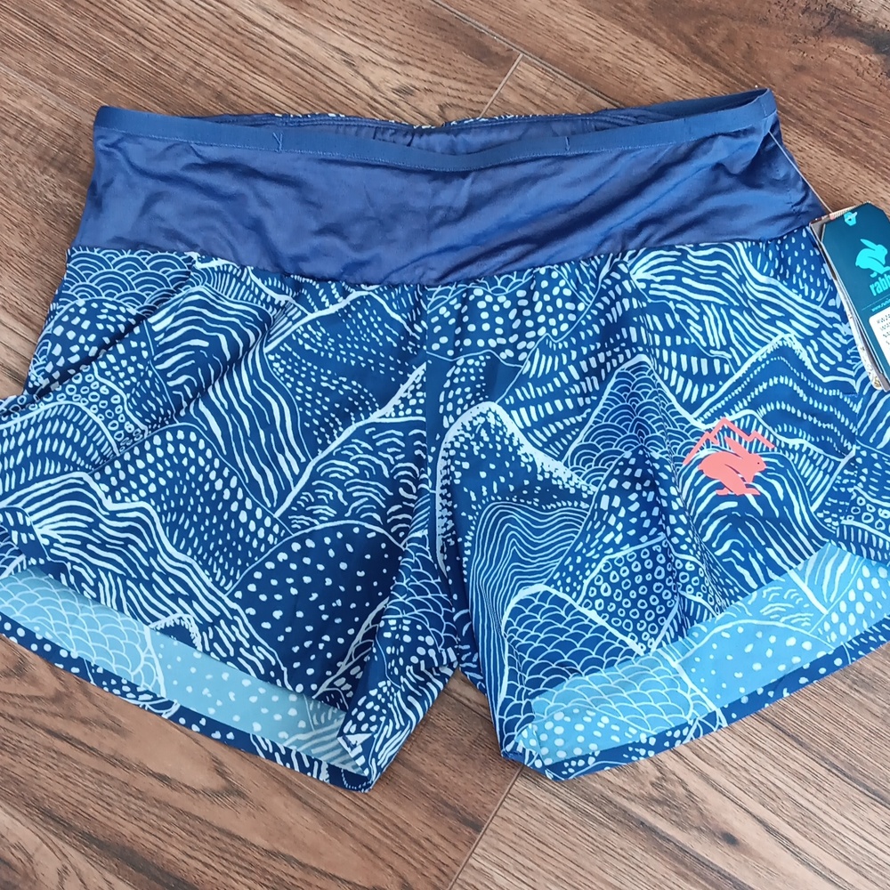 Rabbit trail running shorts size s NWT